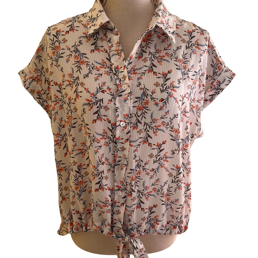 Hayden Los Angeles Ditsy Floral Button Down Tie Front Shirt Small